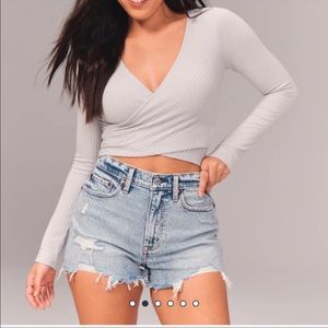 Abercrombie and fitch high rise mom shorts
